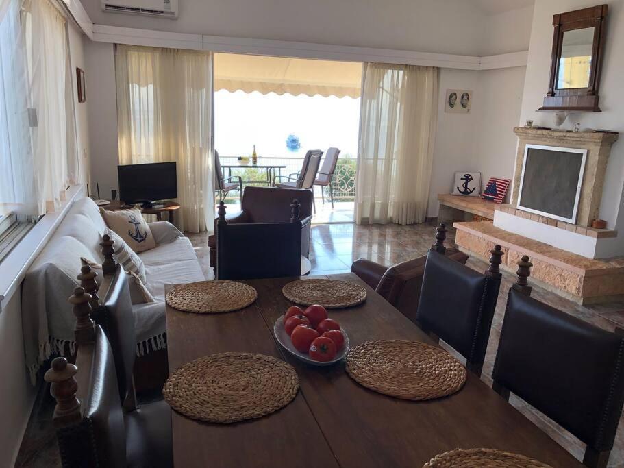 מסונגי Sea View Apartment With Swimning Pool מראה חיצוני תמונה