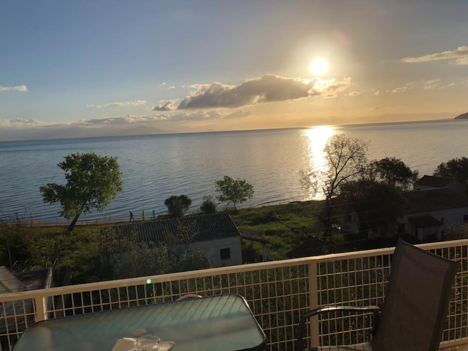מסונגי Sea View Apartment With Swimning Pool מראה חיצוני תמונה