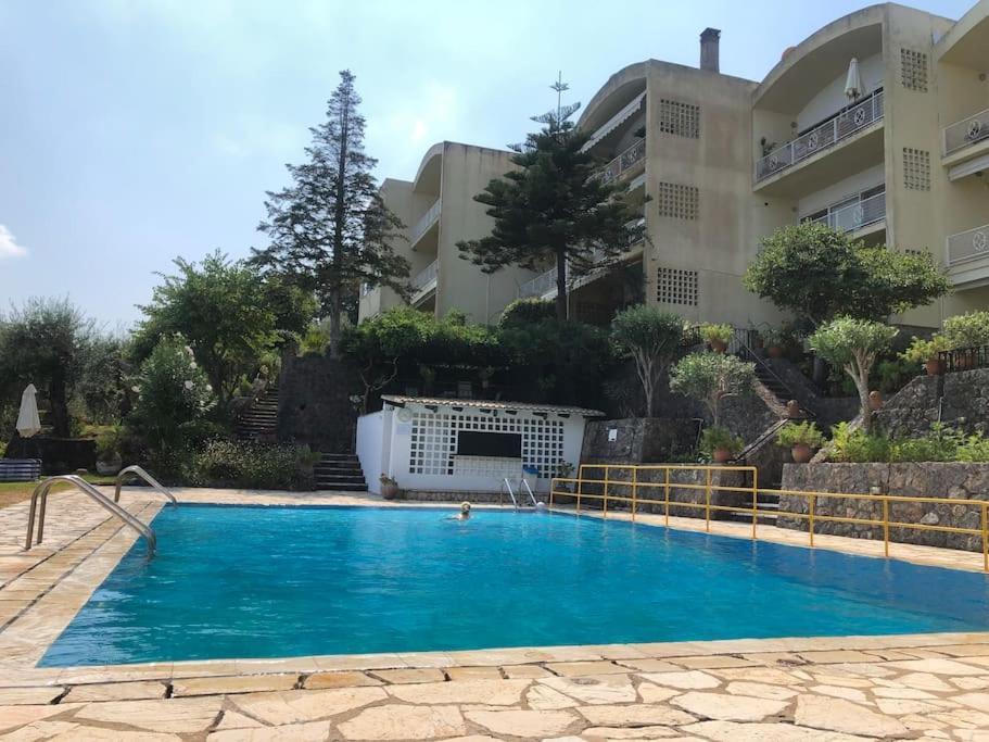 מסונגי Sea View Apartment With Swimning Pool מראה חיצוני תמונה